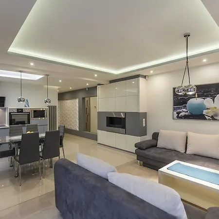 아파트 Apartament President 자코파네